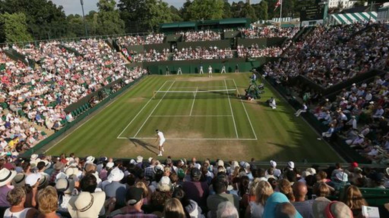 The Latest: Thiem advances to 4th round at Wimbledon